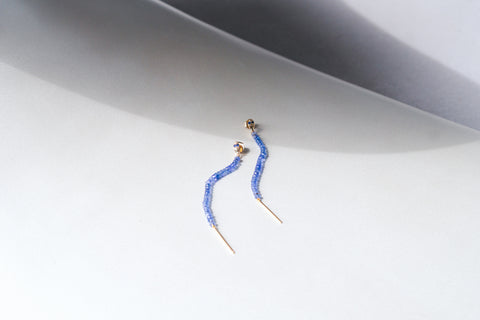 Tanzanita snake earrings