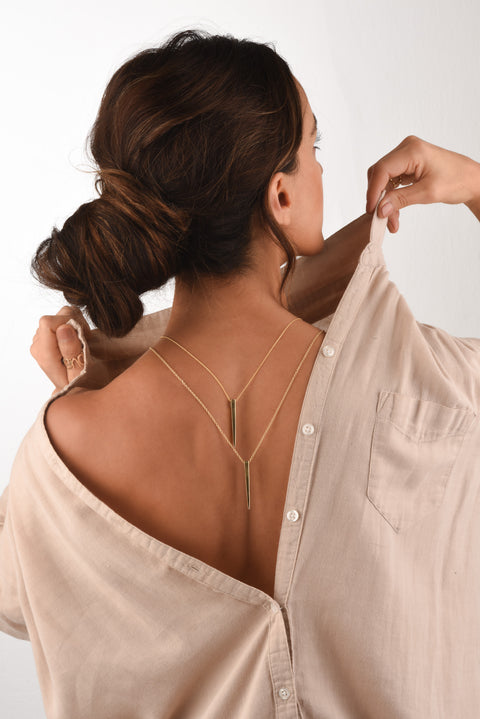 The needle pendant “Trivu Collection"