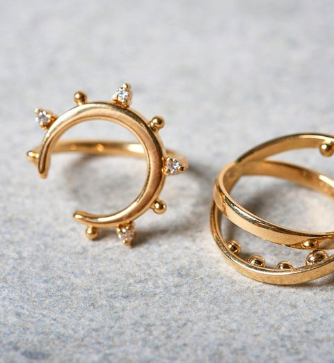 Crescent moon ring